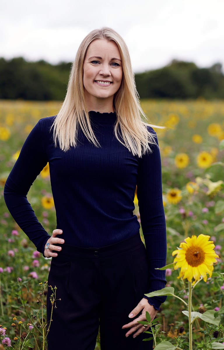 Maria Radoor • Maria Radoor